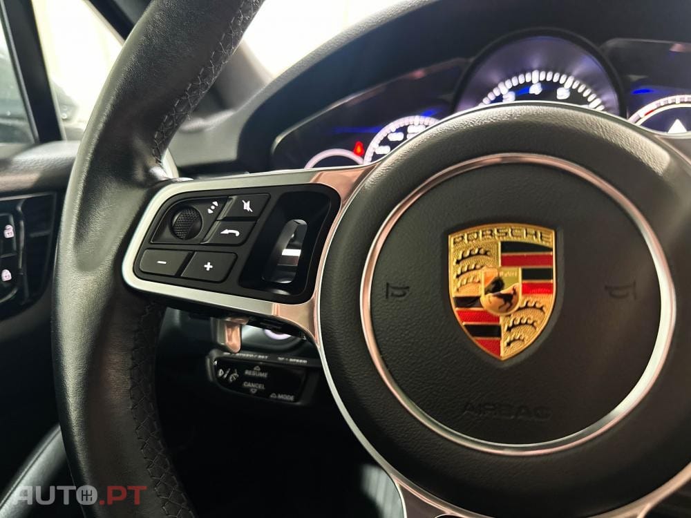 Porsche Cayenne E-Hybrid Platinum Edition