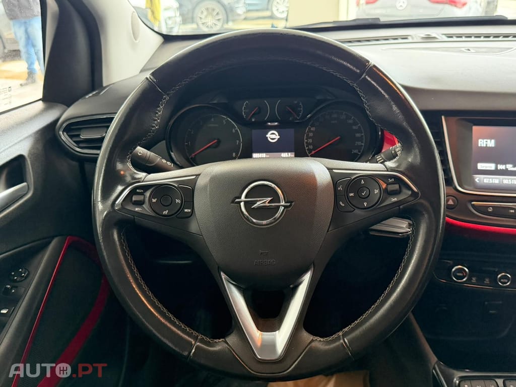 Opel Crossland 1.2 T GS Line