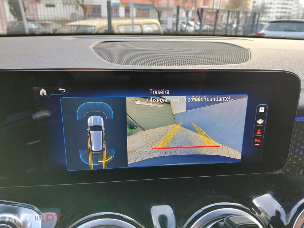 Mercedes-Benz EQB 250 AMG Line