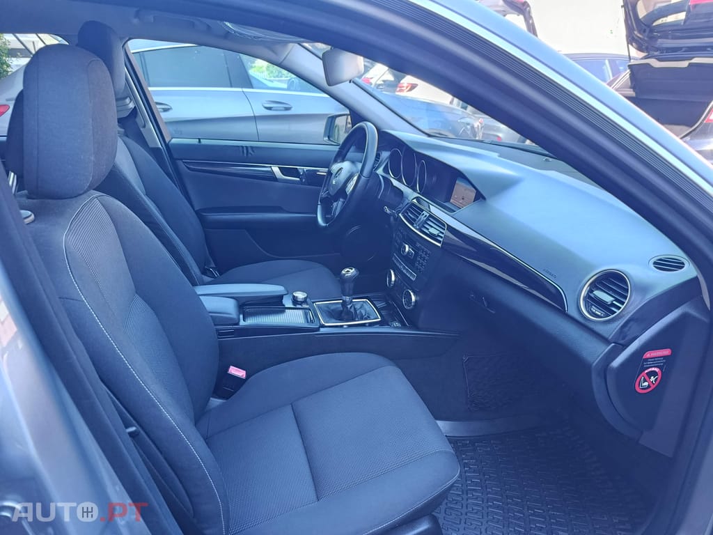 Mercedes-Benz C 220 CDI