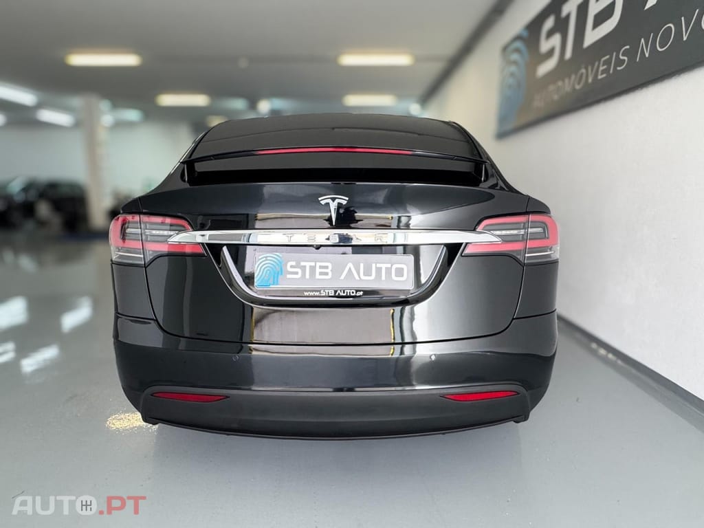 Tesla Model X 100 kWh Long Range AWD