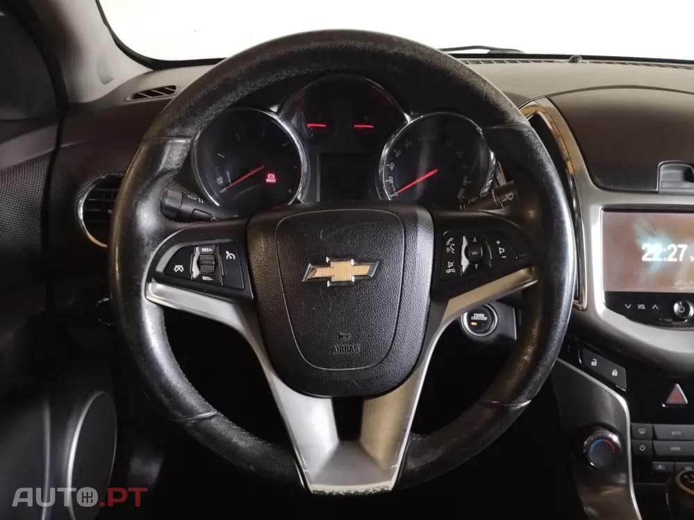 Chevrolet Cruze 1.7 VCDi LT