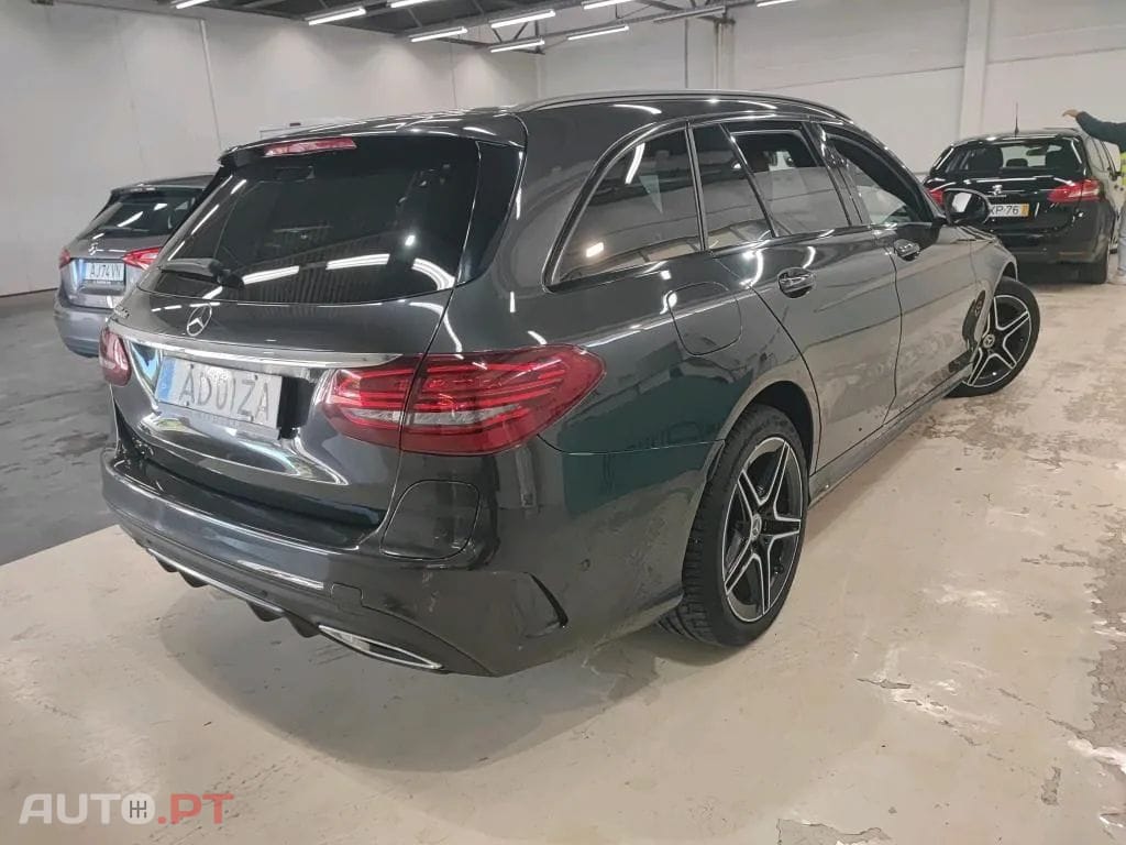 Mercedes-Benz C 300 de AMG Line