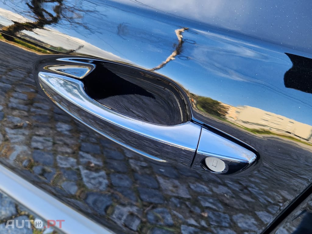 Peugeot 508 RXH 2.0 HDi Hybrid4 2-Tronic