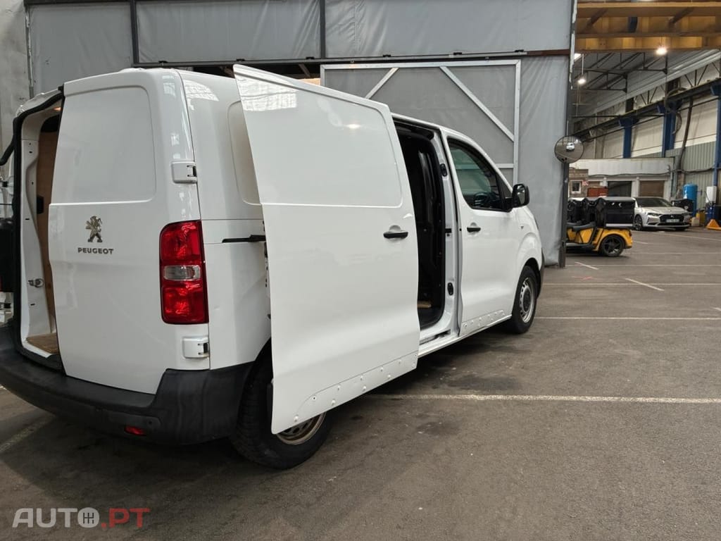 Peugeot Expert 1.5 BlueHDi Standard Premium