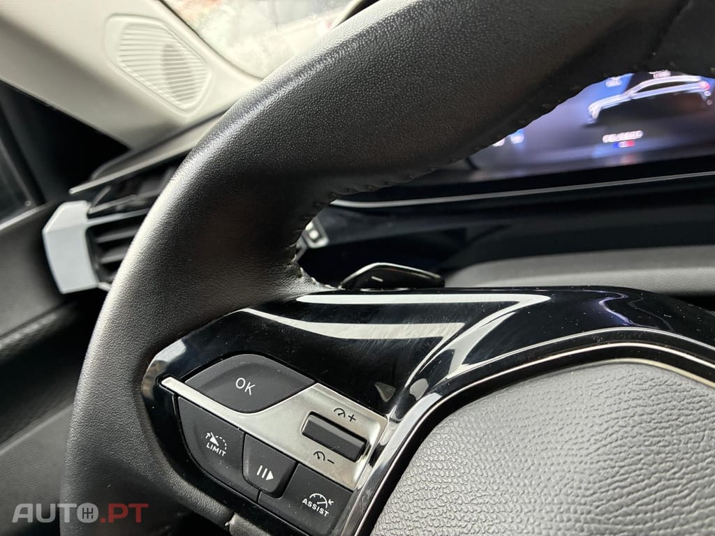 Peugeot 308 1.5 BlueHDi Active EAT8