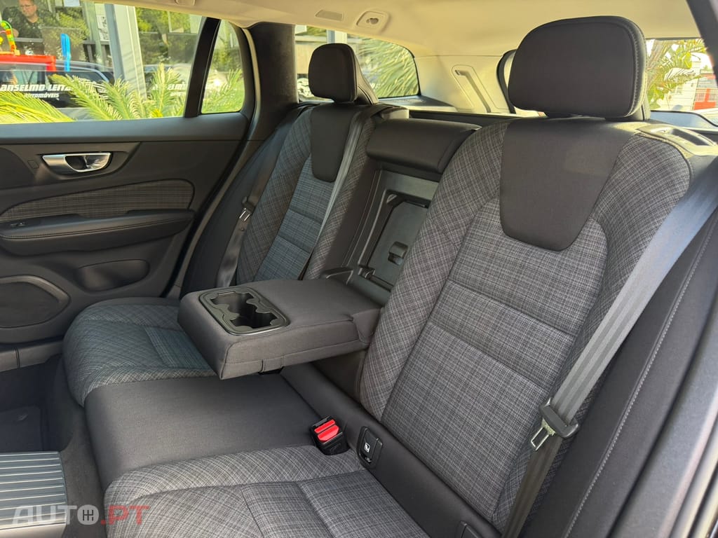Volvo V60 2.0 T6 AWD TE Essential