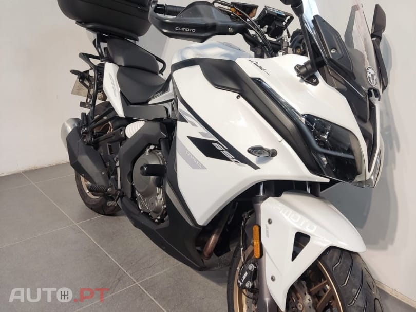 CF Moto 650MT GT