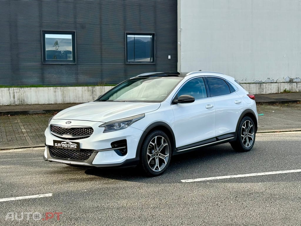 Kia Xceed 1.4 T-GDI Tech+SRF 7DCT