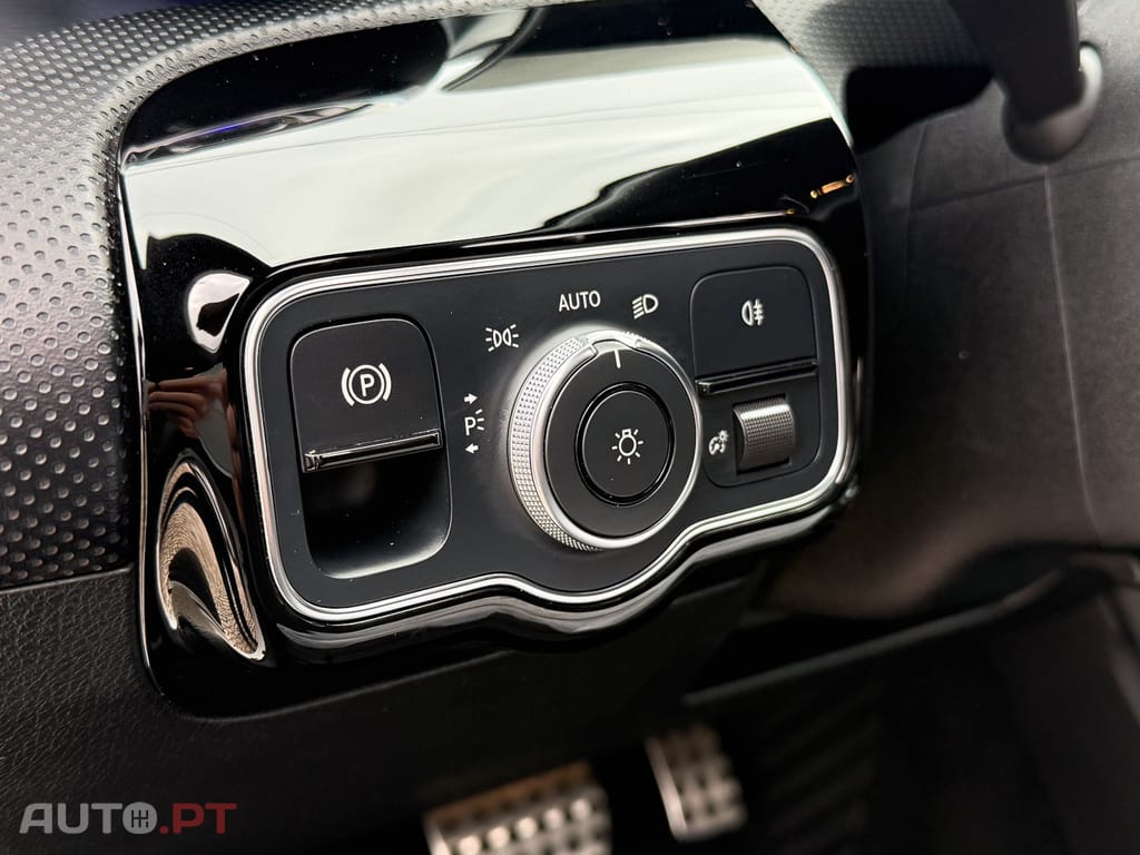 Mercedes-Benz A 180 d AMG Line Aut.