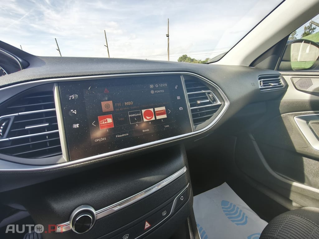 Peugeot 308 1.5 BlueHDi Allure