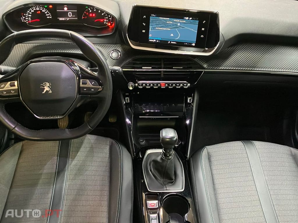 Peugeot 2008 1.2 PureTech Allure