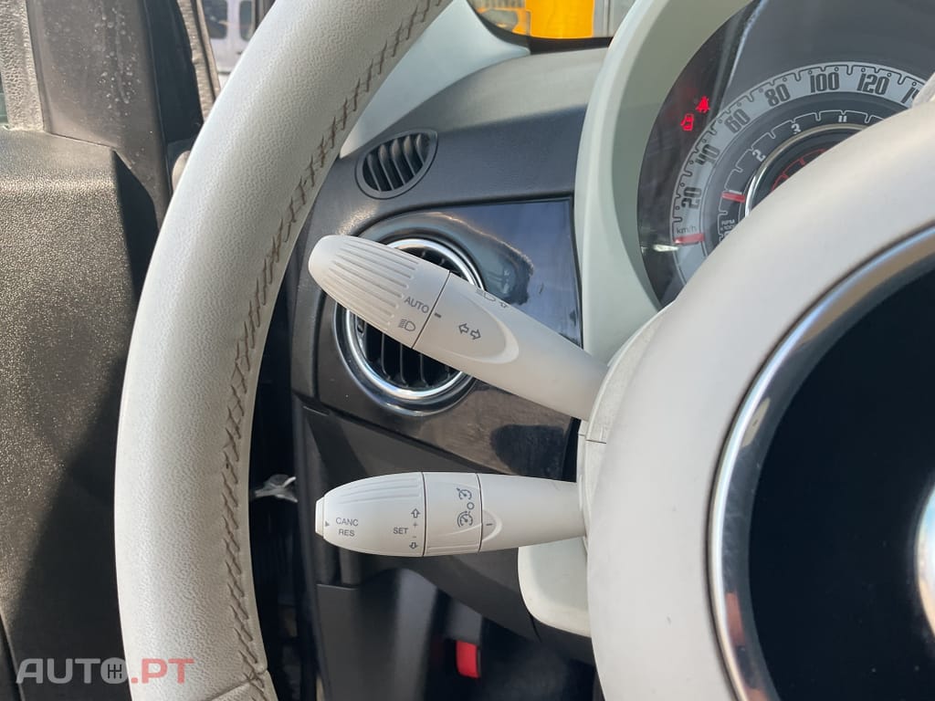 Fiat 500 1.2 Lounge Dualogic