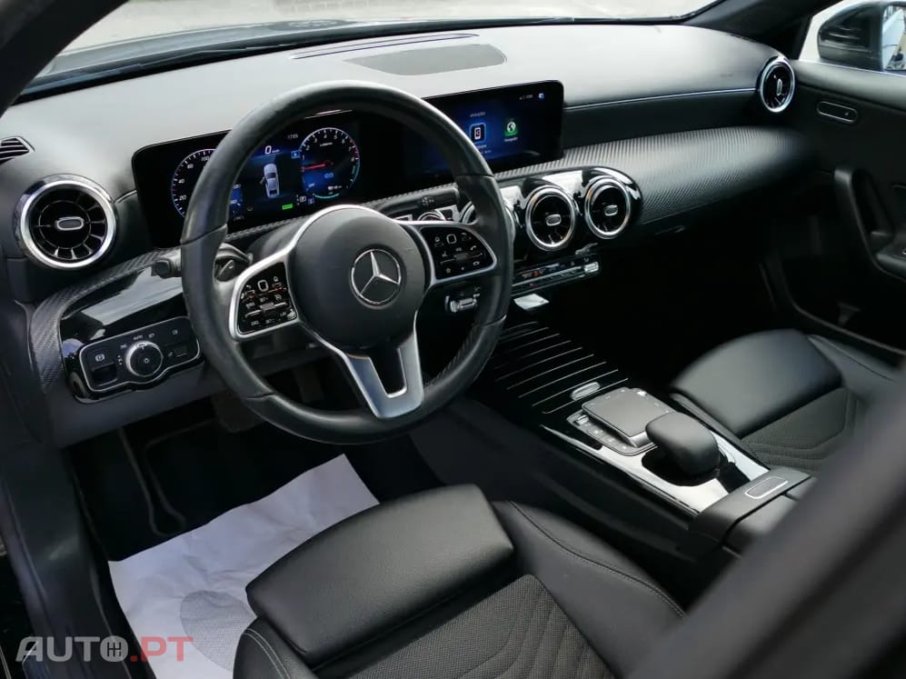 Mercedes-Benz A 250 e Style Plus