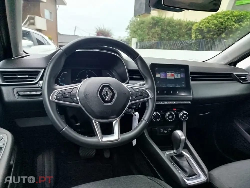 Renault Clio 1.6 E-Tech Full Hybrid Techno