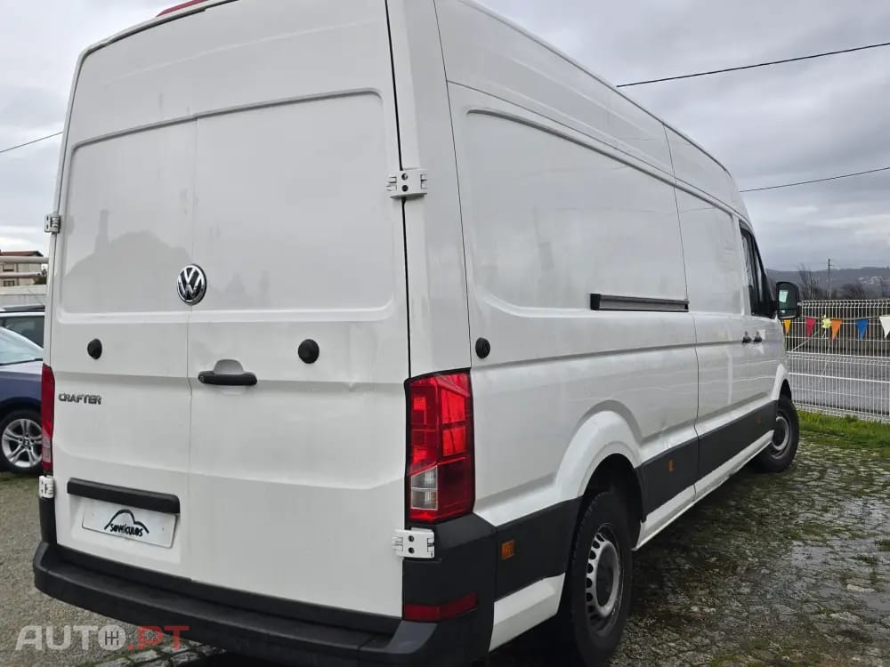 Volkswagen Crafter 35 2.0 TDI L3H3 Médio Tecto Alto