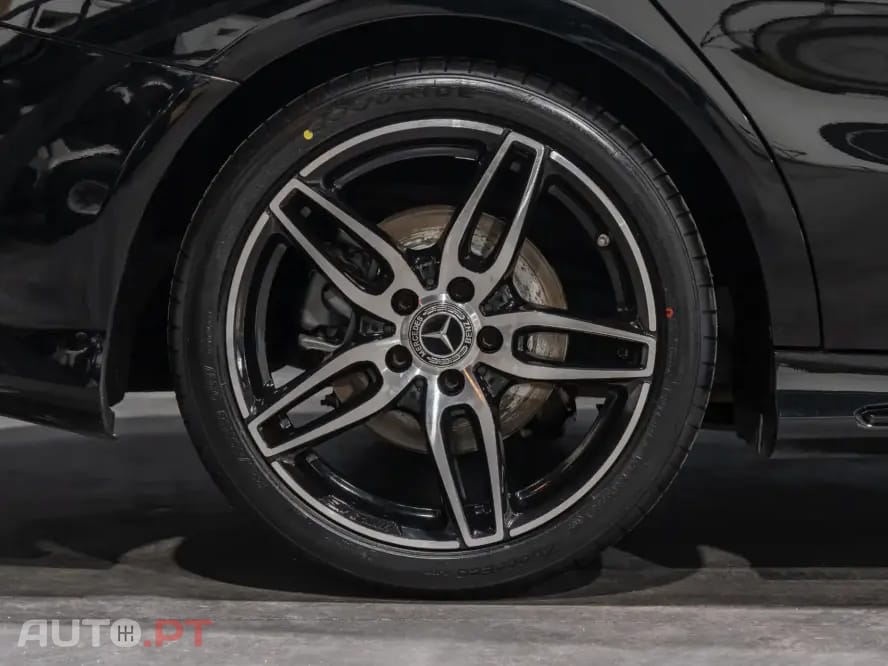 Mercedes-Benz CLA 200 d Shooting Brake AMG Line