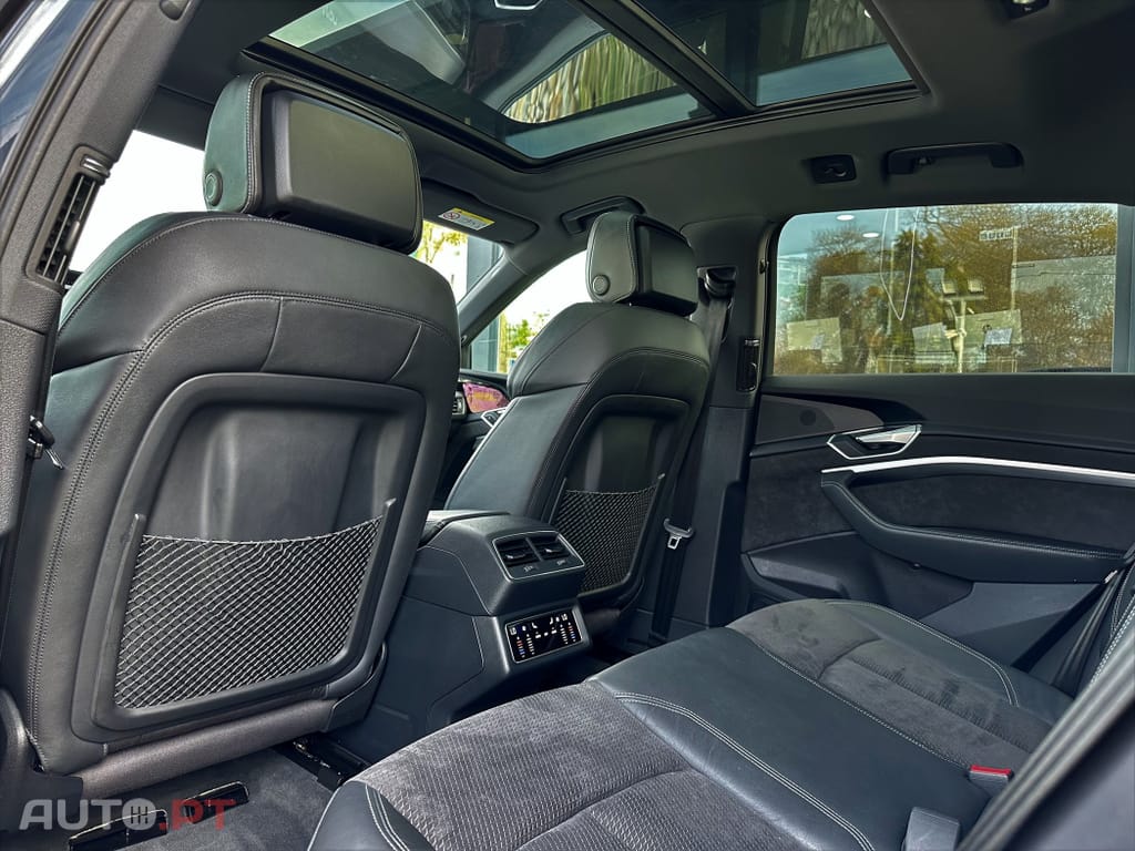 Audi E-Tron 55 quattro S line