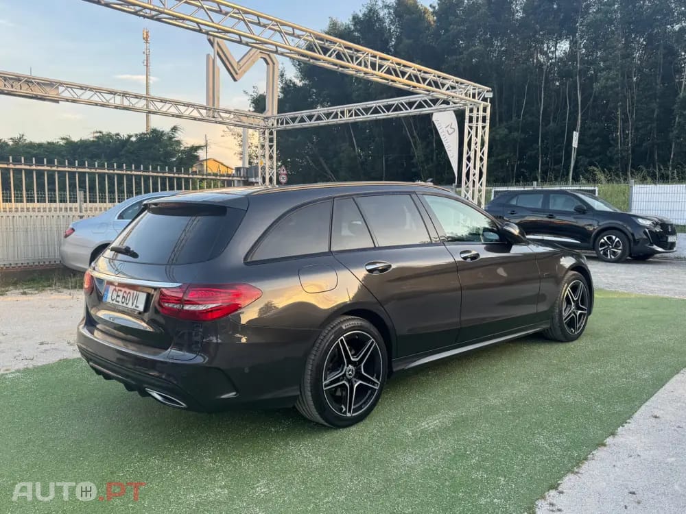 Mercedes-Benz C 300 de AMG Line