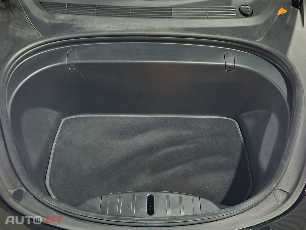 Tesla Model 3 LONGE RANGE DUAL MOTOR