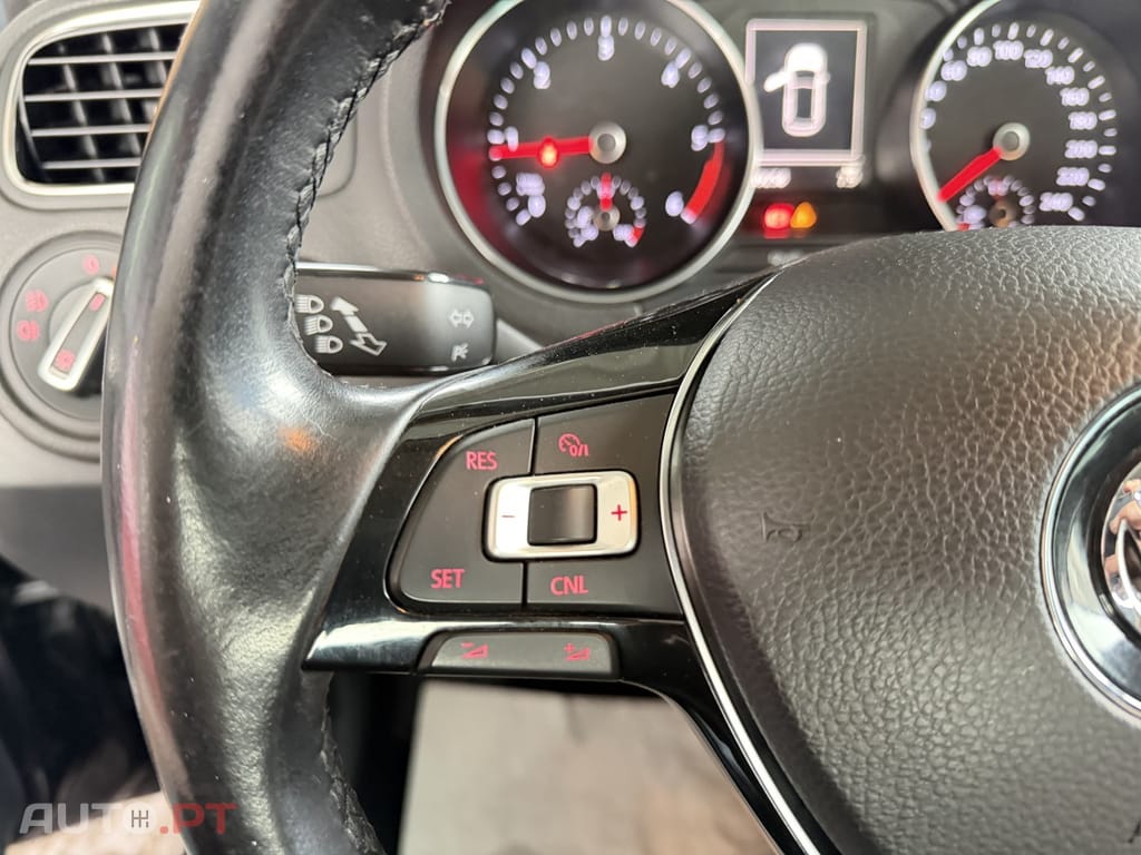 Volkswagen Polo 1.4 TDI (Blue Motion ) Highline