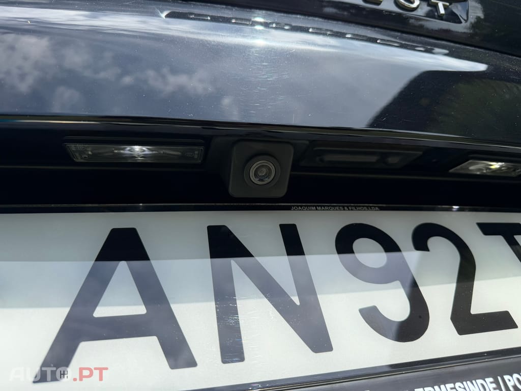 Peugeot 3008 1.6 Hybrid Allure e-EAT8