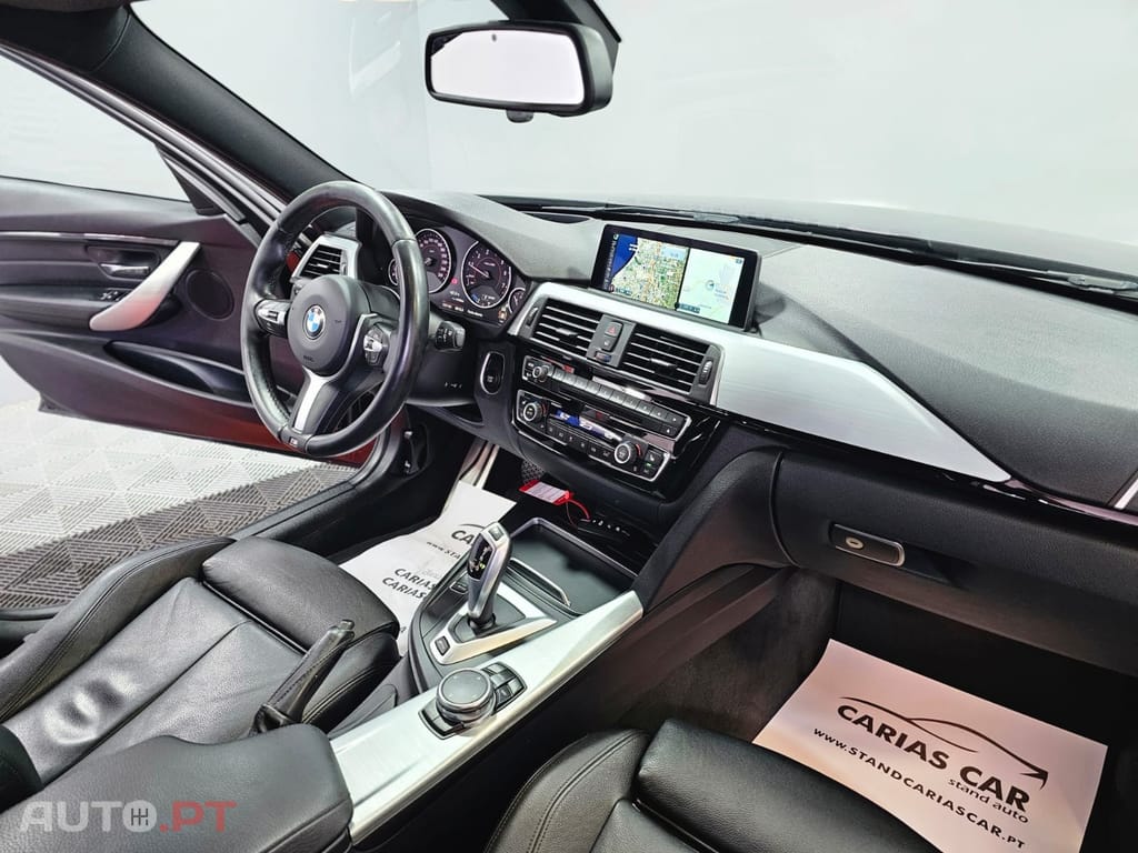 BMW 330 iPerformance Pack M