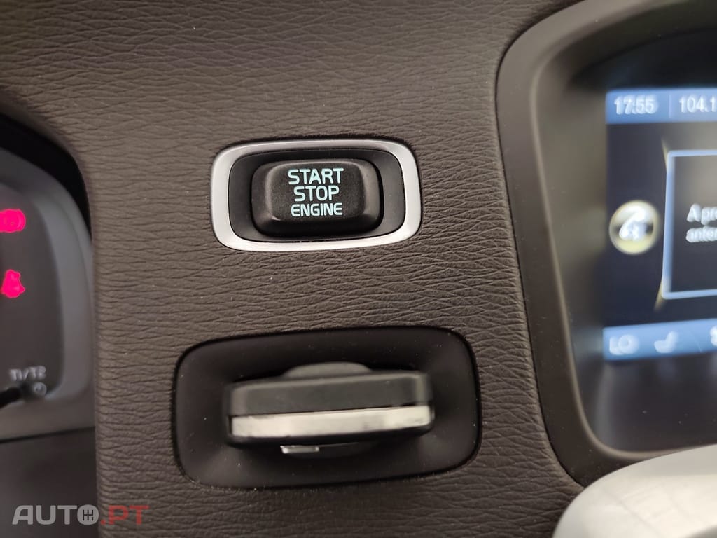 Volvo V60 2.0 D4 Momentum
