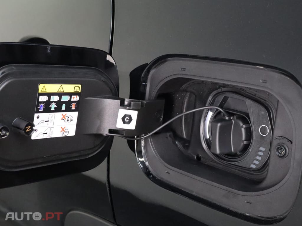 Jeep Compass Limited 1.3 TG Plug In Hybrid 4Xe