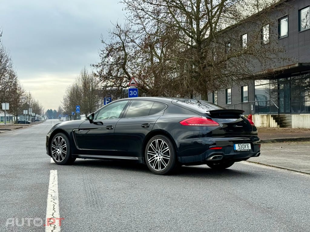 Porsche Panamera Edition