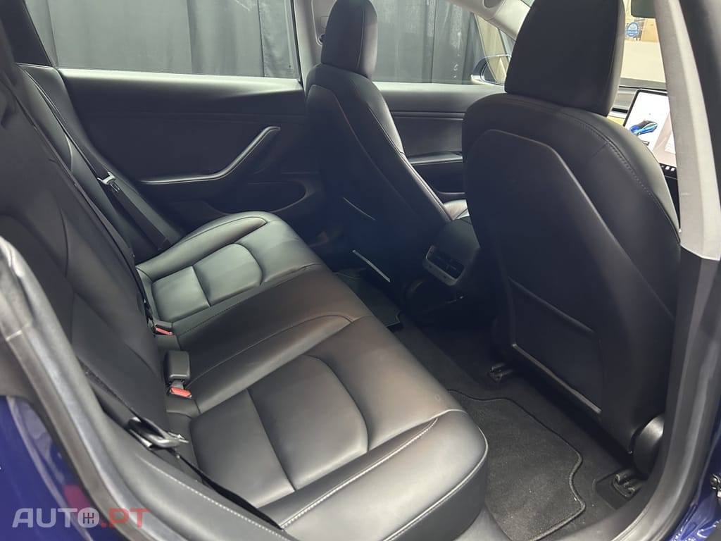 Tesla Model 3 Standard RWD Plus