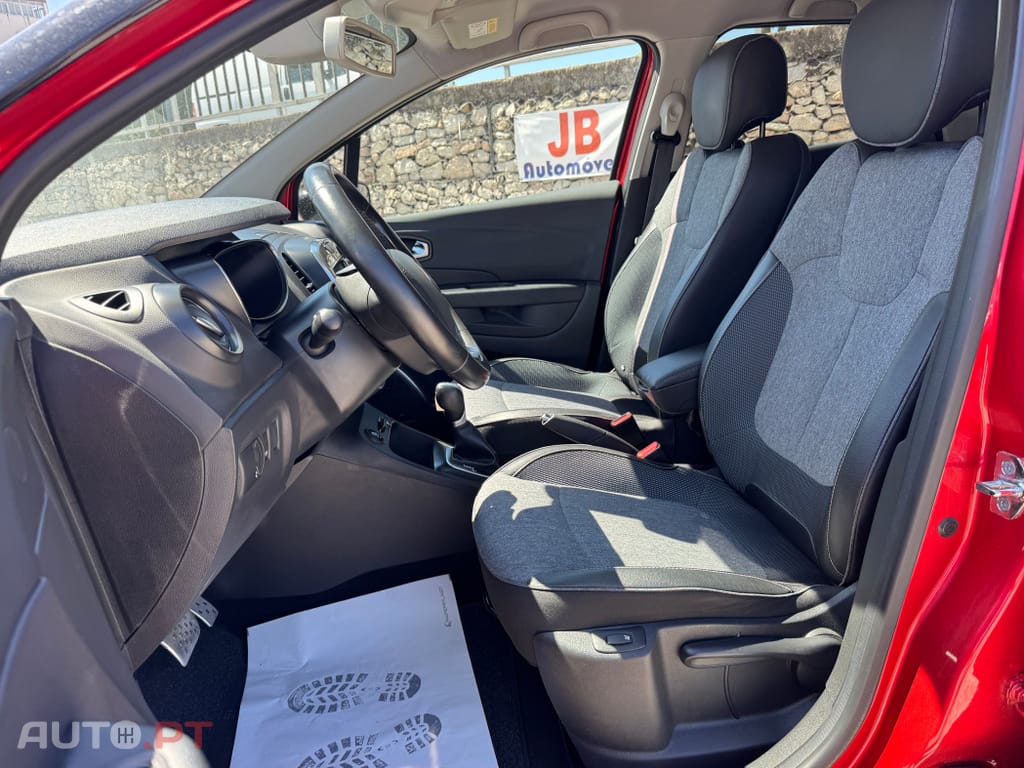 Renault Captur 1.2 TCe Exclusive EDC