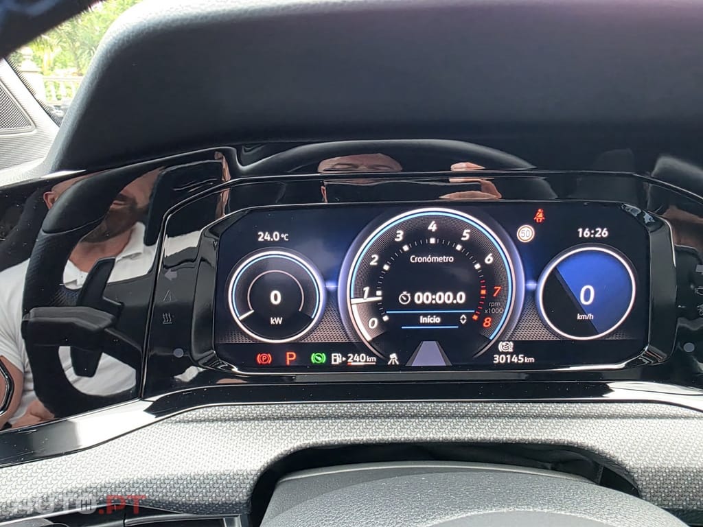 Volkswagen Golf 2.0 TSI R DSG