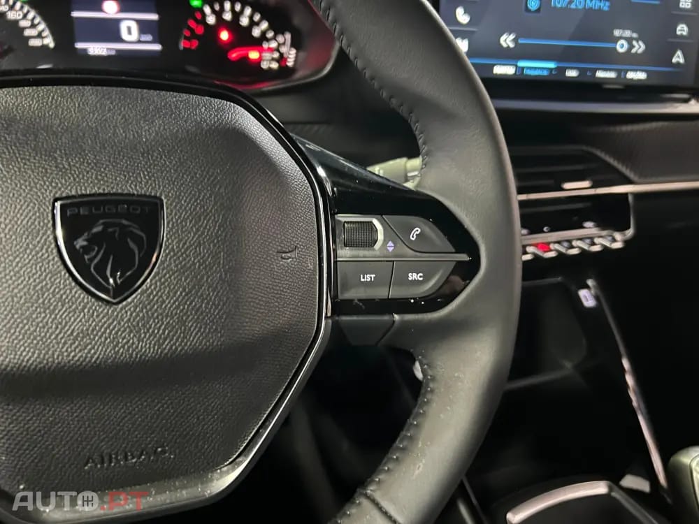 Peugeot 2008 1.2 PureTech Style