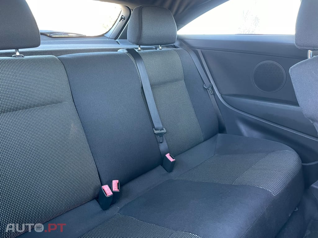 Opel Astra GTC 1.7 Diesel