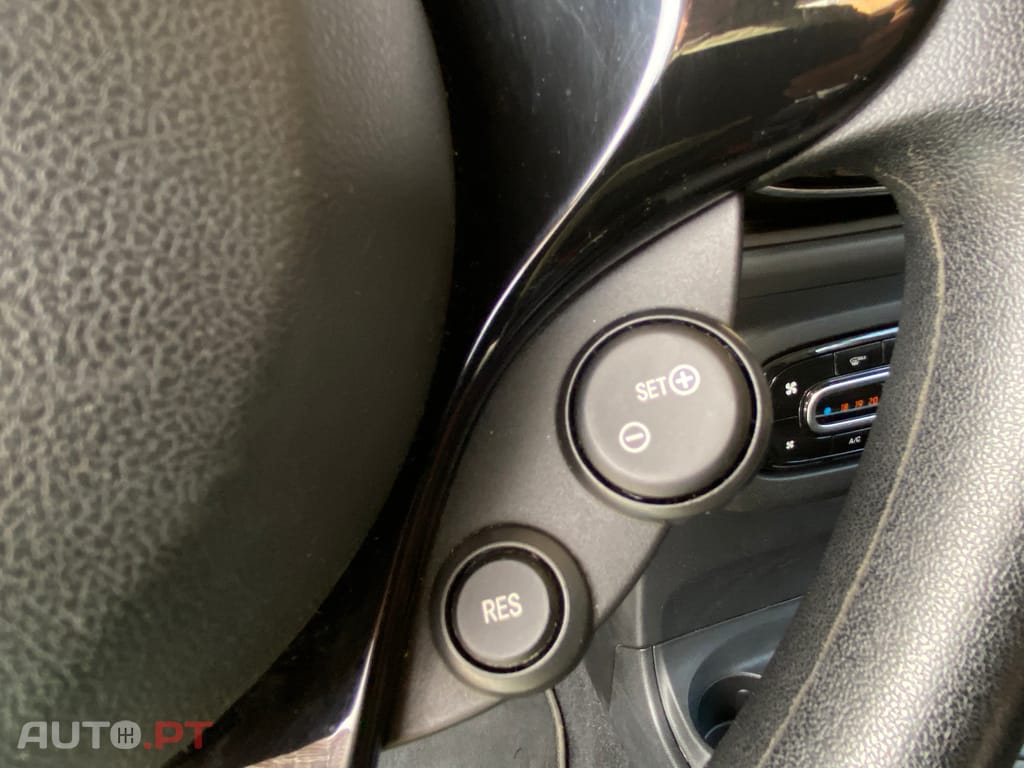 Smart ForTwo 1.0i Coupé
