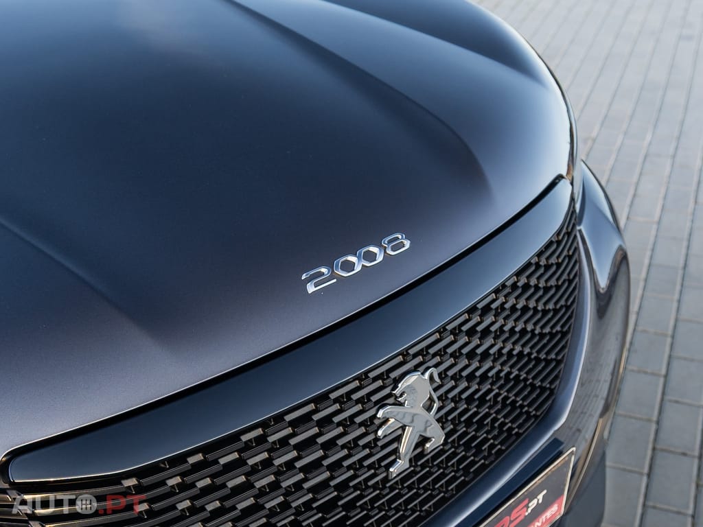 Peugeot 2008 1.2 PureTech Active Pack