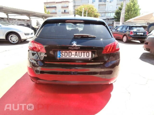 Peugeot 308 BlueHDi 130 Black Edition