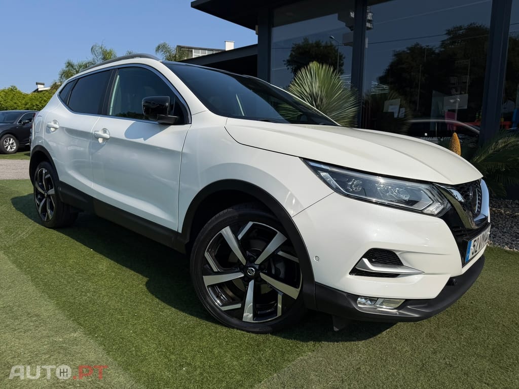Nissan Qashqai 1.6 dCi Tekna Premium Pele Preta Xtronic