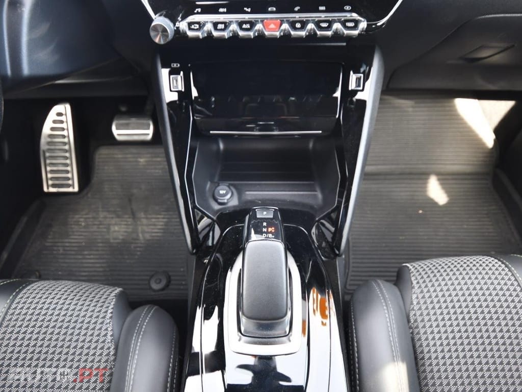 Peugeot E-208 50 kWh GT Line