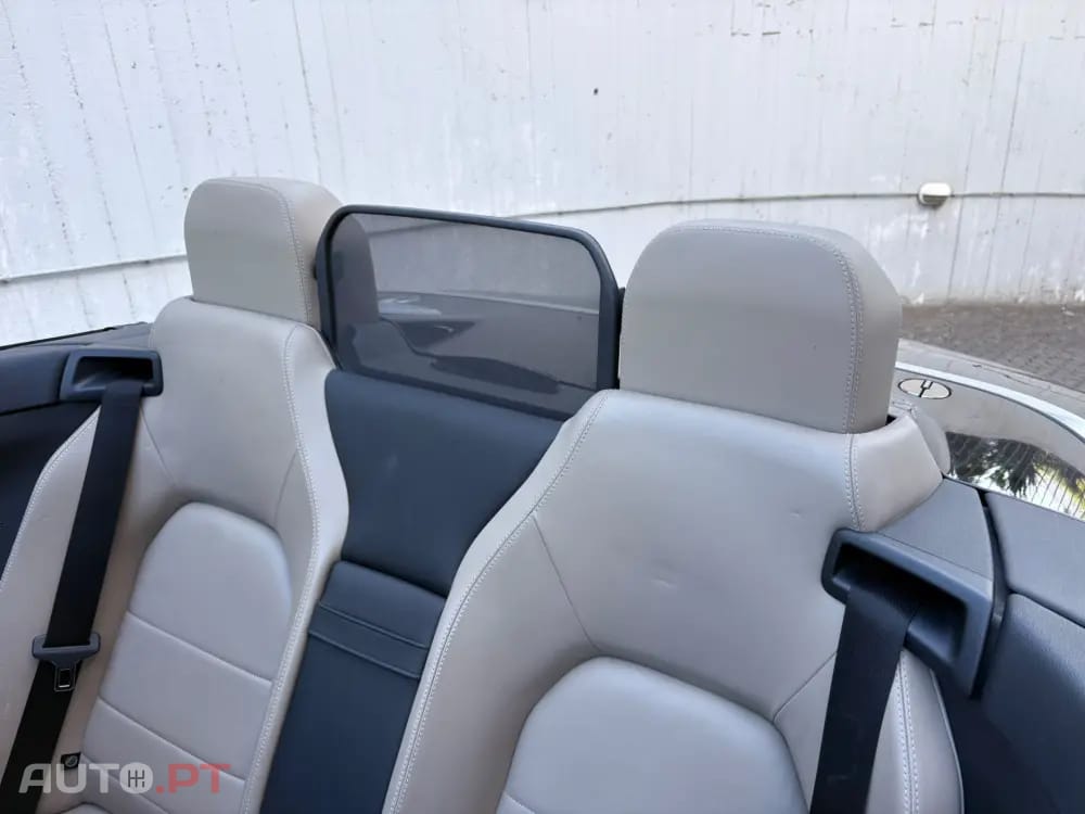 Mercedes-Benz E 350 CGi Avantgarde BlueEfficiency Auto
