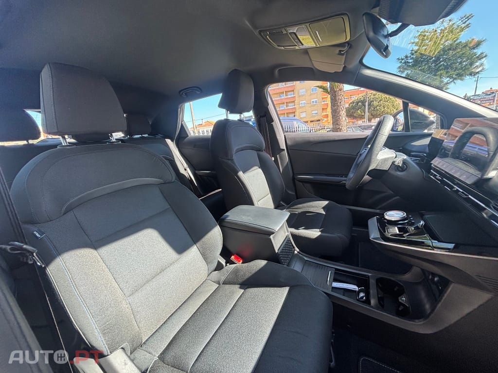 MG MG4 64 kWh Luxury