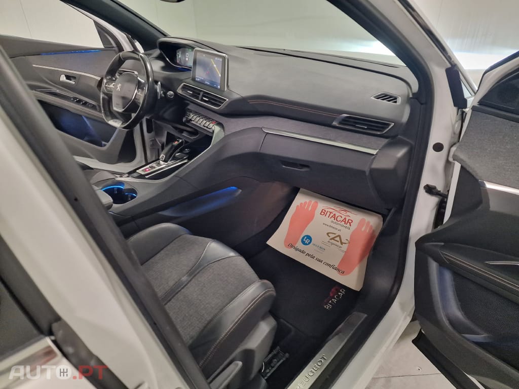 Peugeot 5008 1.6 BLUEHDI 120CV GTLINE TETO DE ABRIR
