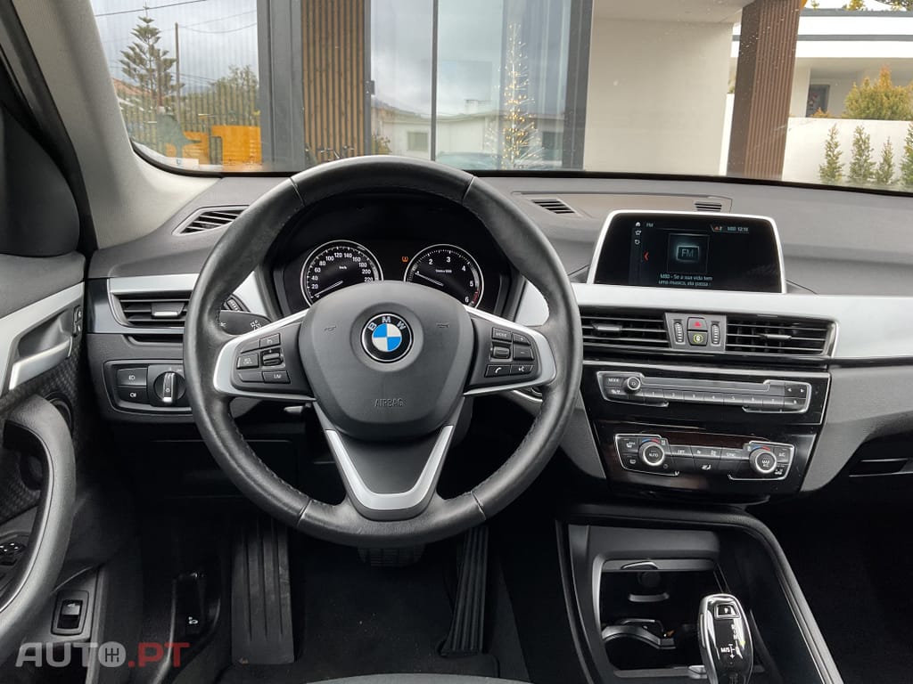 BMW X1 16 d sDrive Auto