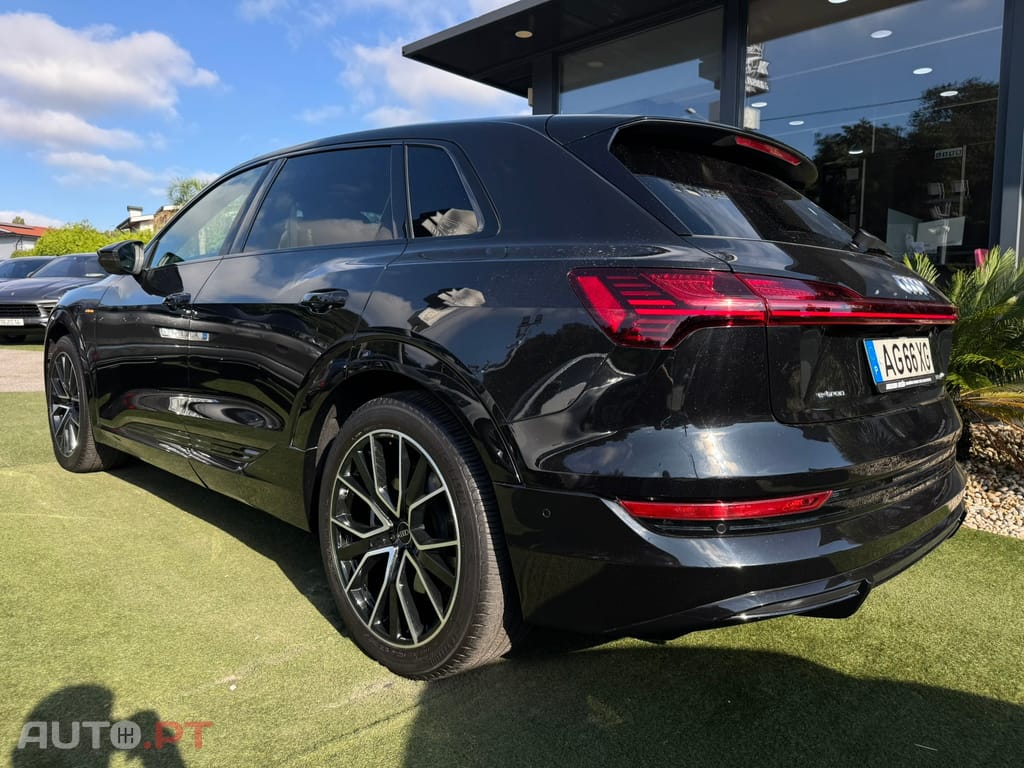 Audi E-Tron 55 quattro S line