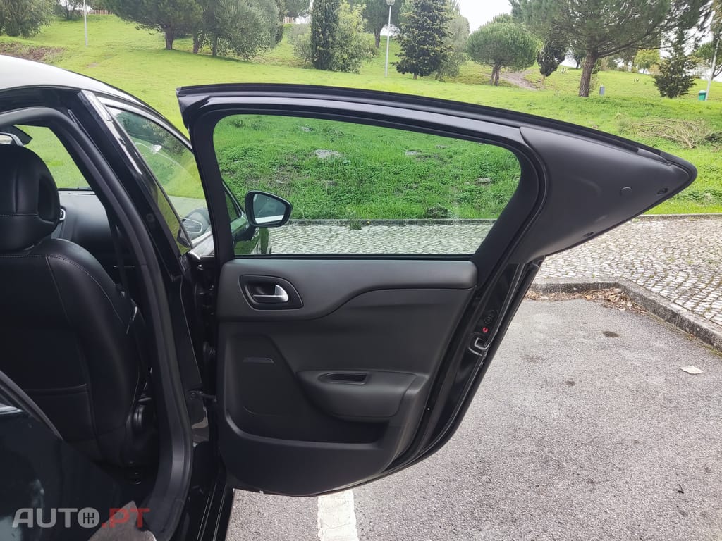 Citroen DS4 1.6 e-HDi So Chic Diesel 114 cv