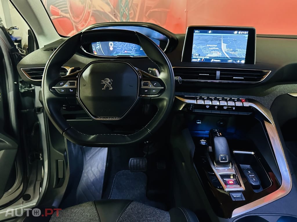 Peugeot 3008 1.2 PureTech Allure Pack EAT8