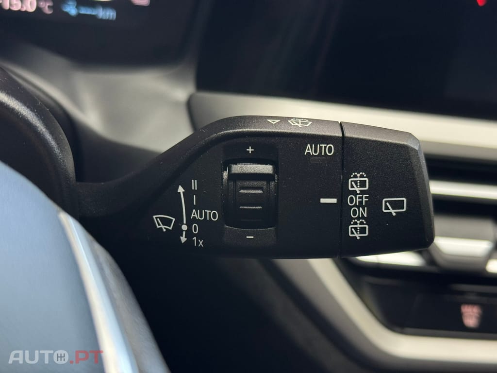 BMW 320 e Touring Auto