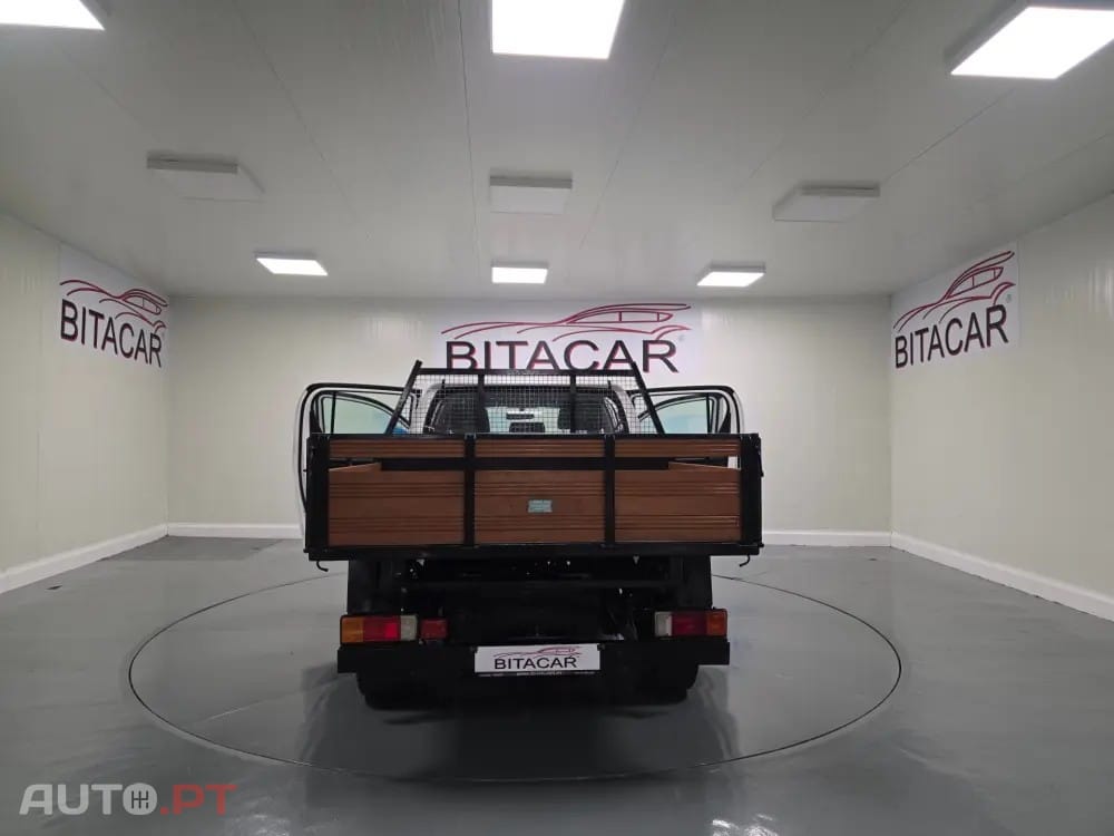 Toyota Hilux 2.4 D-4D 4WD CD CH