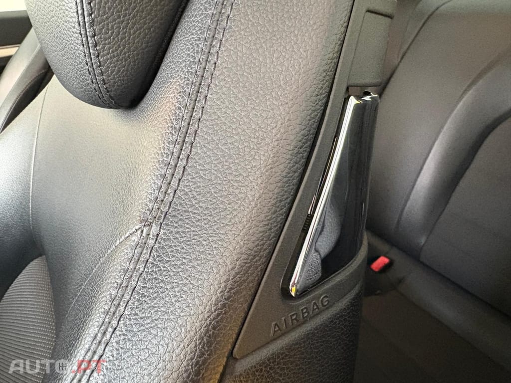 Mercedes-Benz E 250 CDi Elegance BlueE.Auto